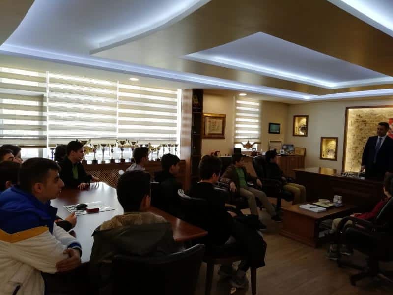 Zekai Dede İmam Hatip Ortaokulu